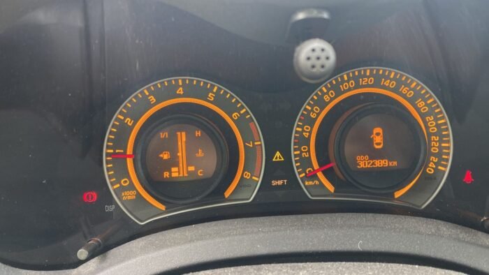 Toyota Auris 2008 – ESSENCE – Image 4