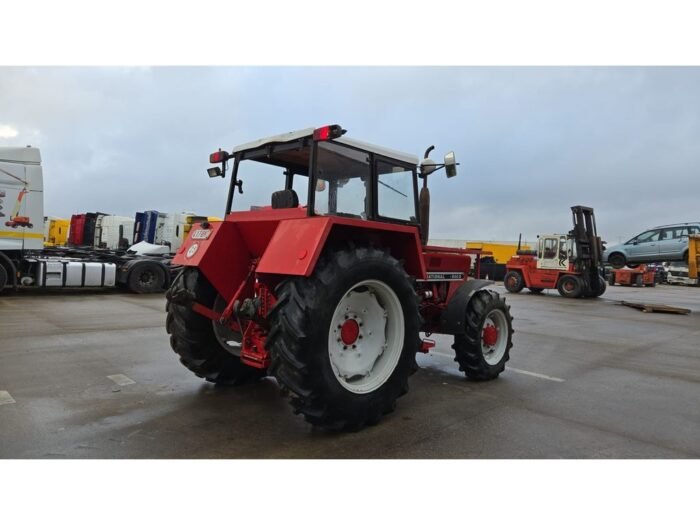 TRACTEUR INTERNATIONAL 844-S – Image 3