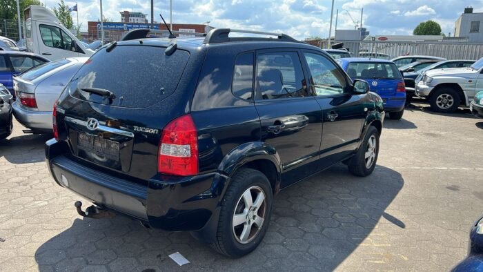 HYUNDAI TUCSON 2006 MANUEL ESSENCE – Image 3