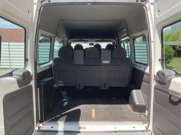 FORD TRANSIT BUS – Image 5
